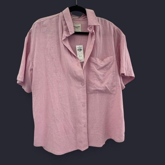 Abercrombie & Fitch Tops - Abercrombie & Fitch Pink Button Down Shirt